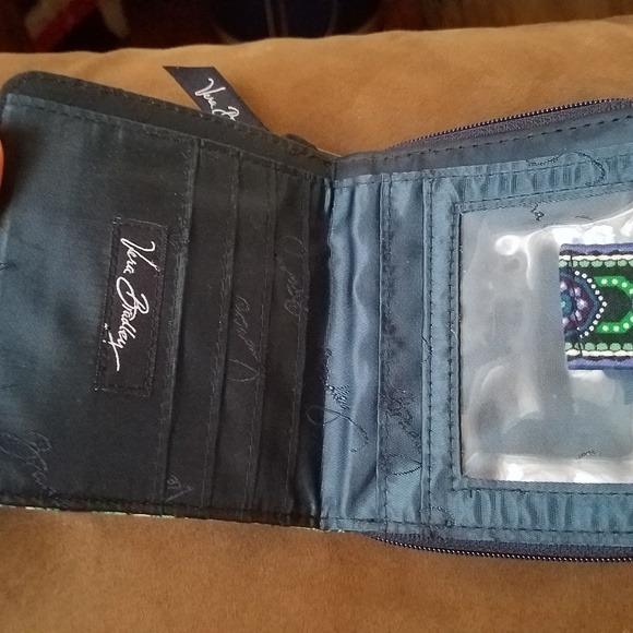 Wallet - Picture 2 of 3